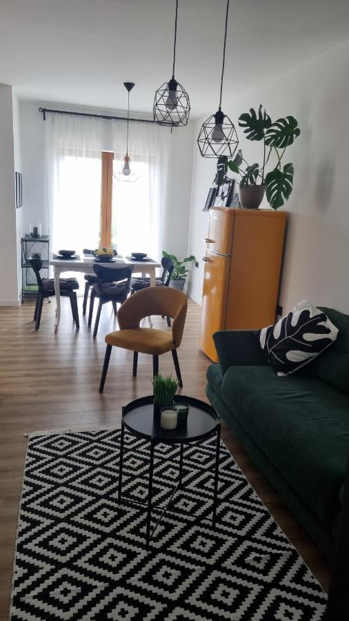 Apartman Laura Rijeka Eksteriør billede